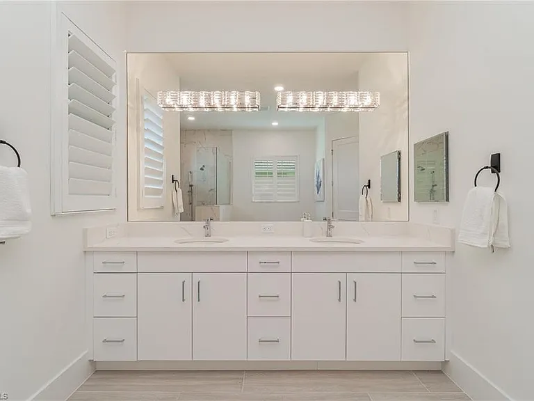 8900 Nevis Way — Photo 14