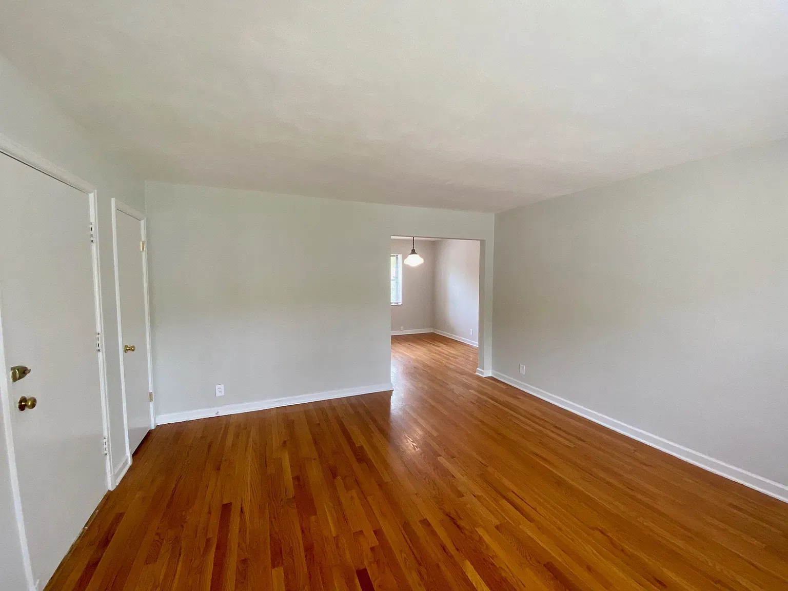 7218 Pershing Ave — Photo 3