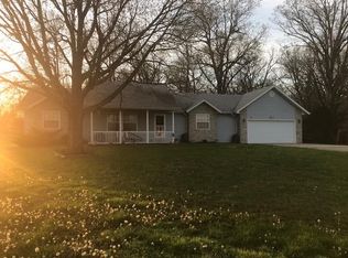 154 Classywood Dr, Rogersville, MO 65742