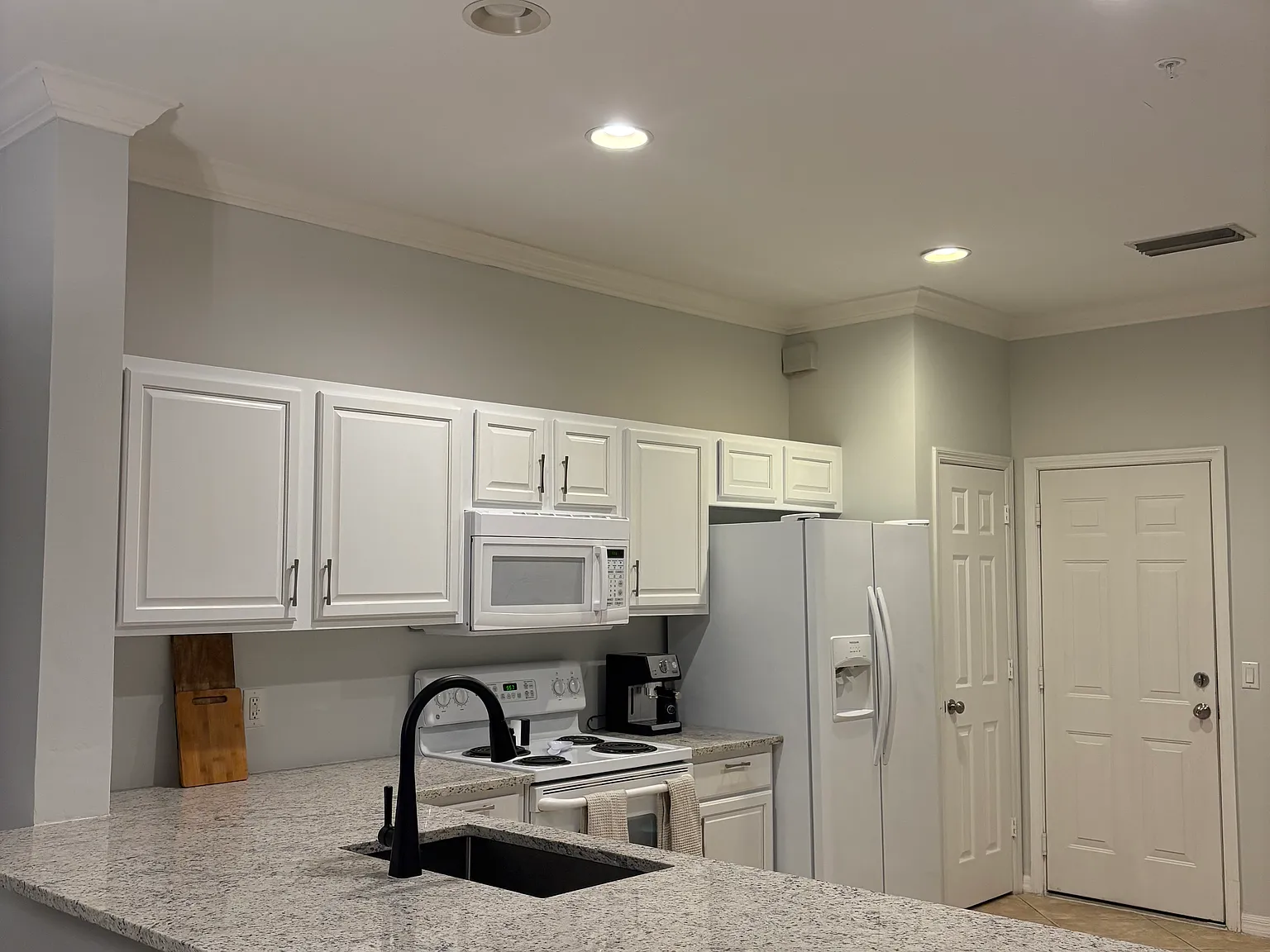 Hampton Cir, Naples — Photo 3