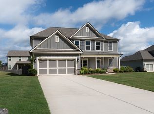 1648 Jasper Dr, Winder, GA 30680