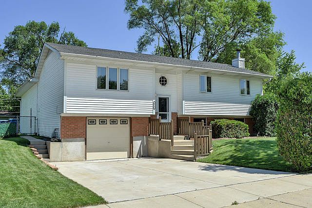 1st image of 6913 Meadowbrook Ln