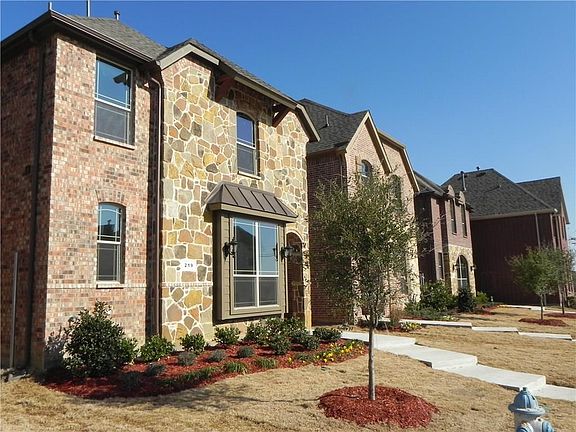 3rd image of 219 Carrington Ln