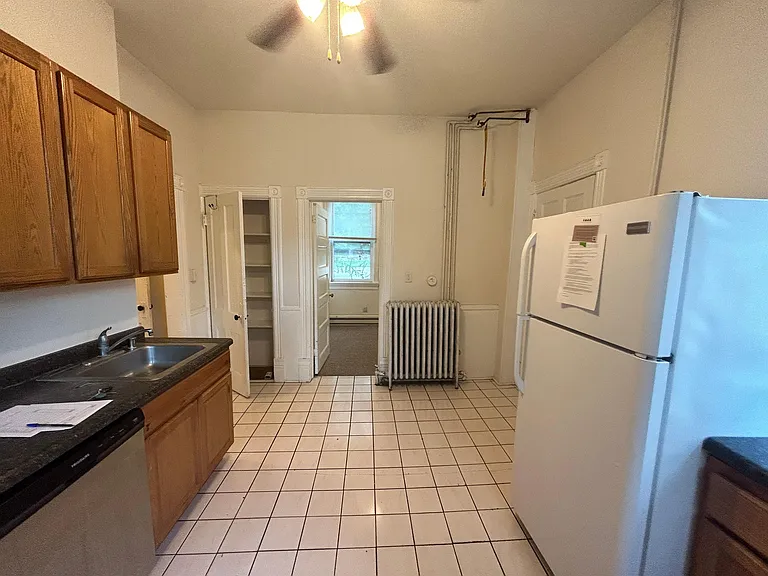 319 N Pinckney St #1 — Photo 6