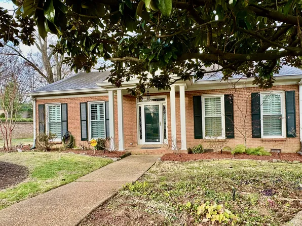101 Longwood Pl, Nashville, TN 37215
