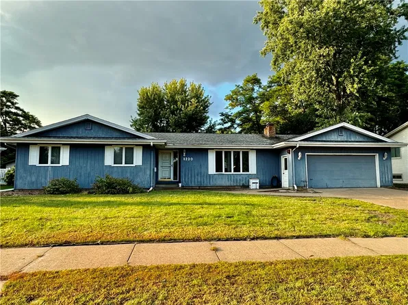 1230 E Hamilton Avenue, Eau Claire, WI 54701