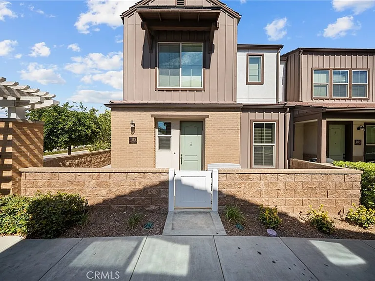 105 Red Brick Dr — Photo 42