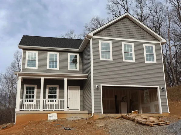 1431 Walnut Ridge Rd, Christiansburg, VA 24073