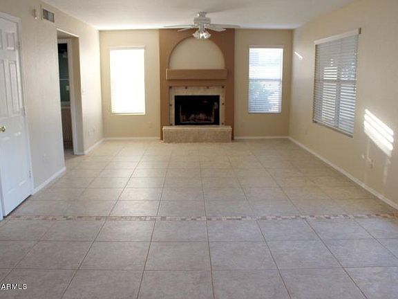 5th image of 1512 E Windsong Dr