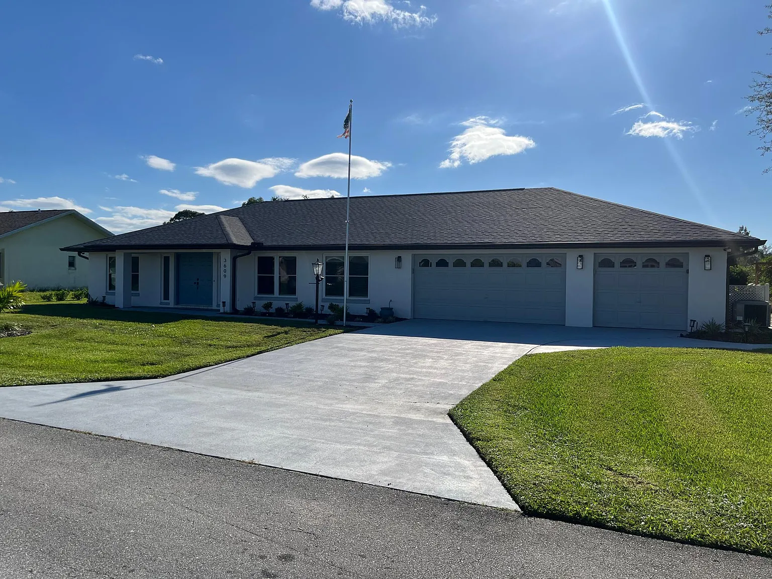 3609 Monza Dr — Photo 2