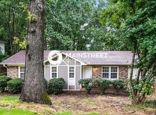 18 Moonglow Dr, Birmingham, AL 35215