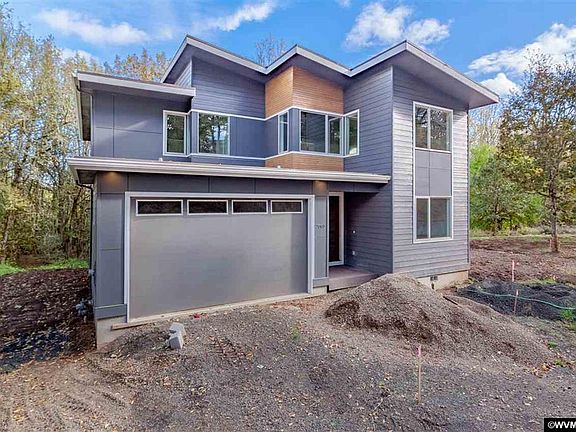 2nd image of 2065 SW Brooklane Dr