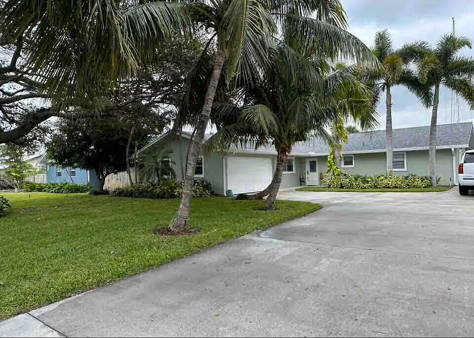 1st image of 4796 SE Manatee Terrace