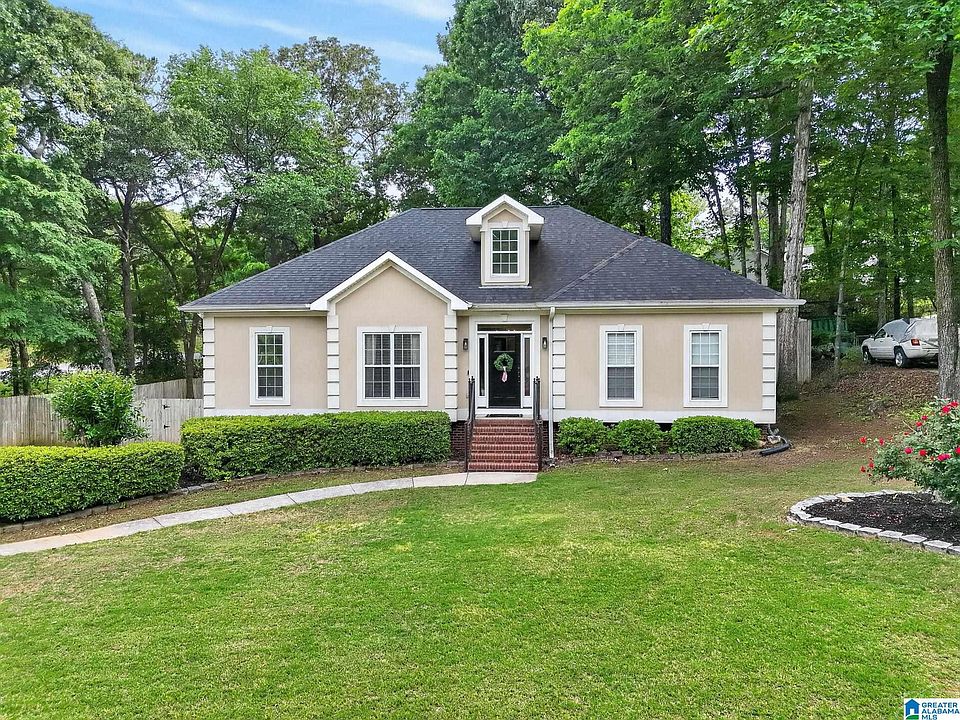 1st image of 6071 Woodvale Dr