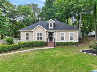 6071 Woodvale Dr, Helena, AL 35080
