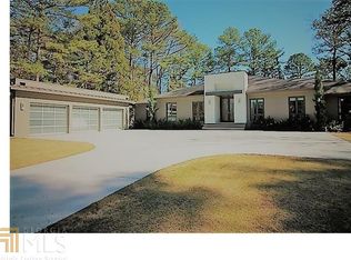 488 Dogwood Cir, Norcross, GA 30071