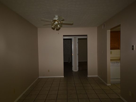 3rd image of 928 Ohio Pike APT 510