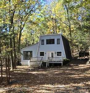 3257 Trafalgar Ave, East Stroudsburg, PA, 18302