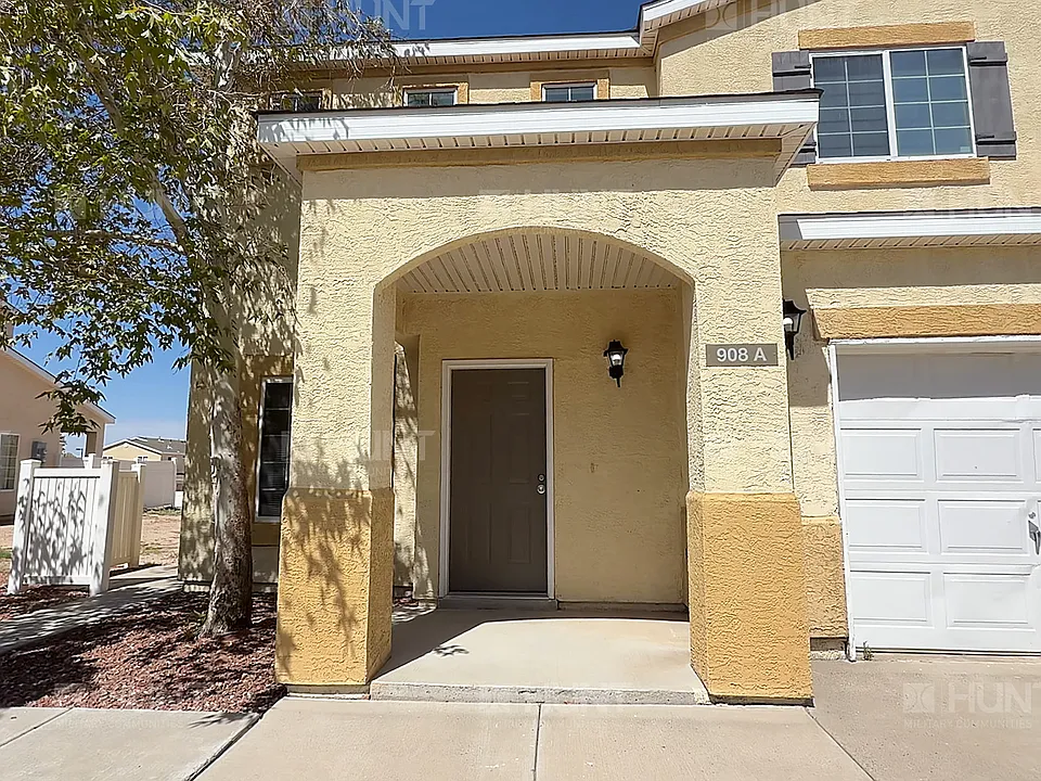 908A Mountain Laurel Cir SE