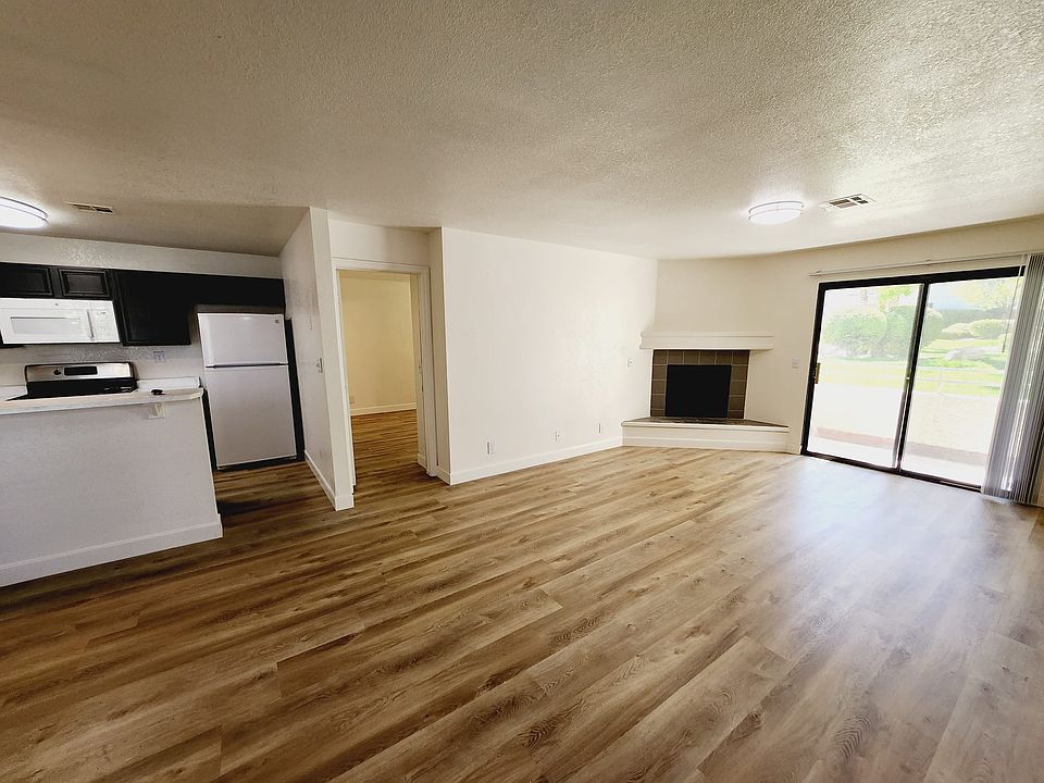 1st image of 2617 S Durango Dr #1