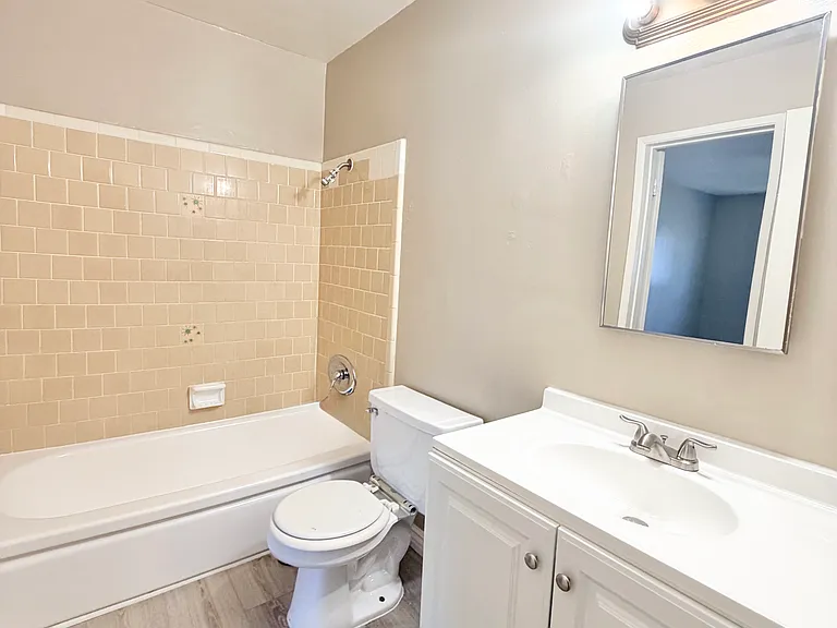 448 Terry Way #D — Photo 9