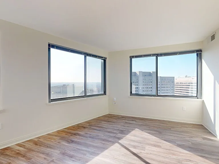 Eleven55 Ripley — Photo 124