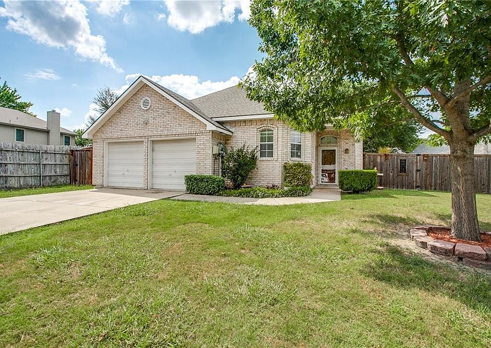 1st image of 8205 Blackfin Dr