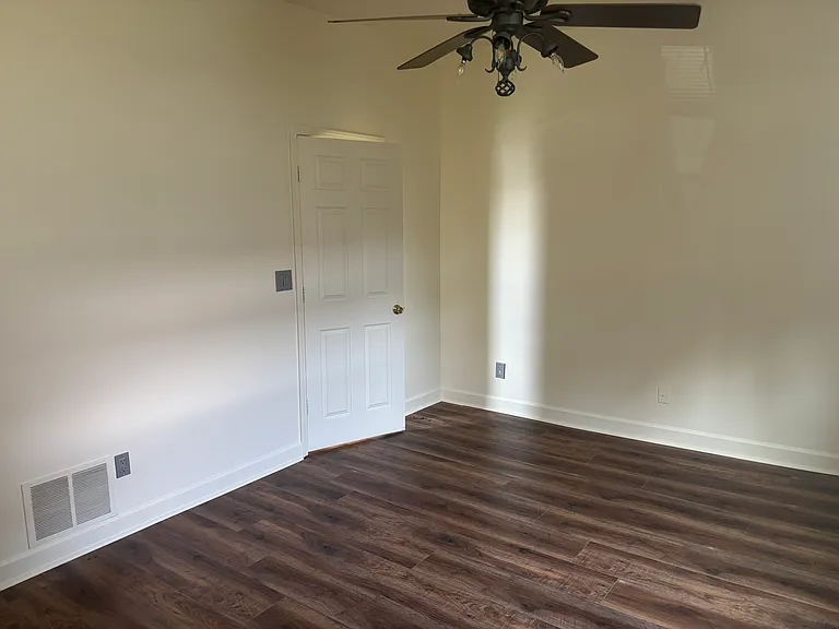 4301 Malcolm Ave — Photo 16