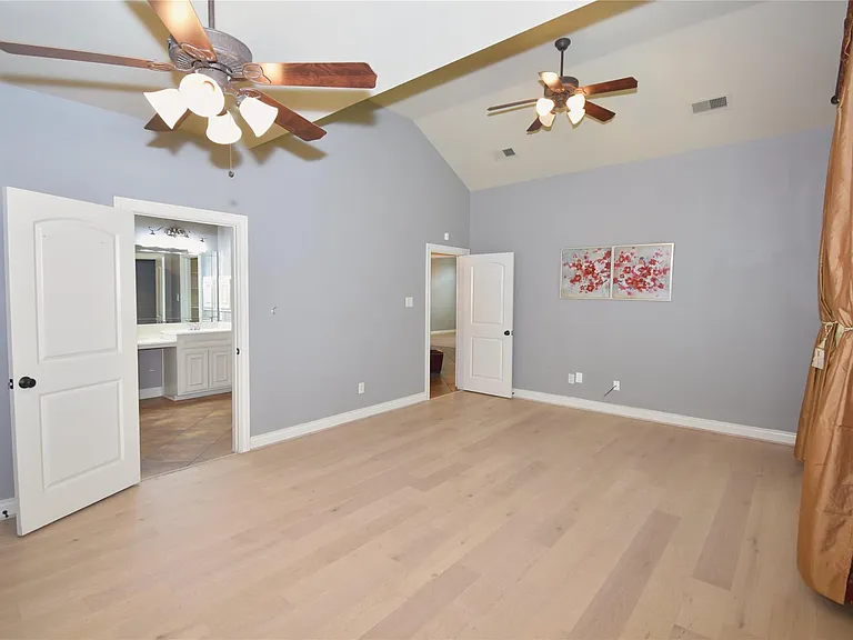 13611 Summer Cloud Ln — Photo 24