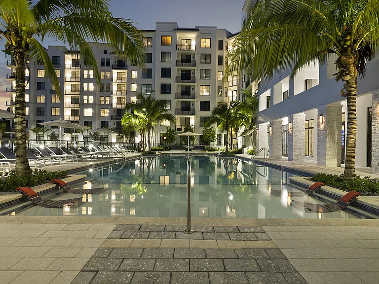 Indigo West Palm Beach — Photo 6