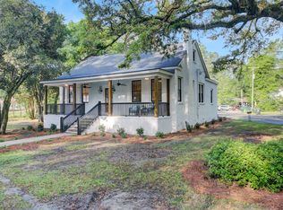 200 Simmons Ave, Summerville, SC 29483