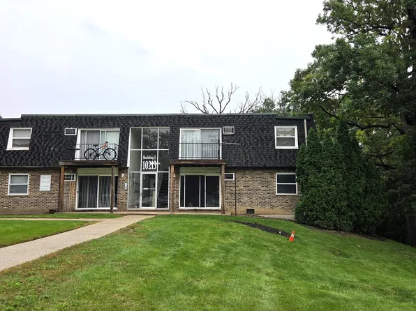 10213 S 86th Ter APT 103, Palos Hills, IL 60465