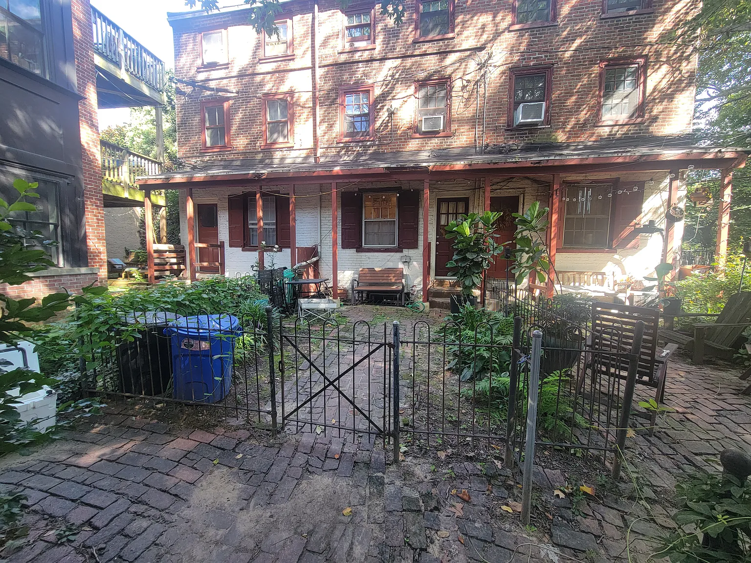 1 bed, 550 sqft, $1,300 — Photo 2