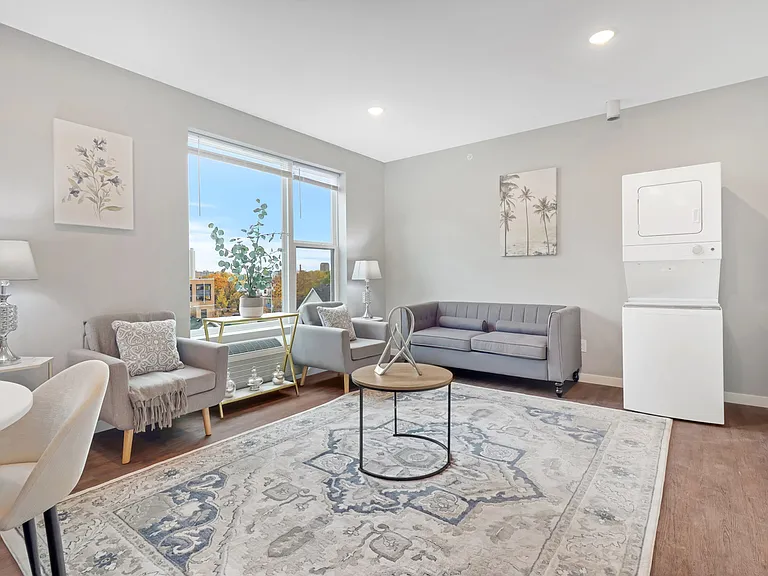 2432 Chicago Ave S #201 — Photo 6