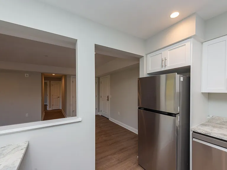 925 at North — Photo 36