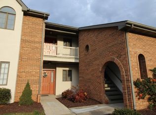 115 Black Oak Dr, Lancaster, PA 17602