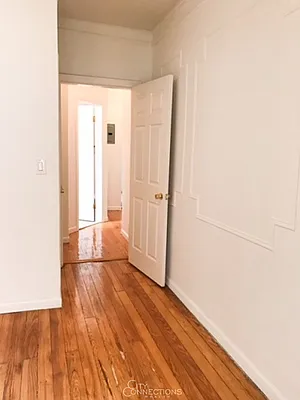 Rented by City Connections Realty | media 12