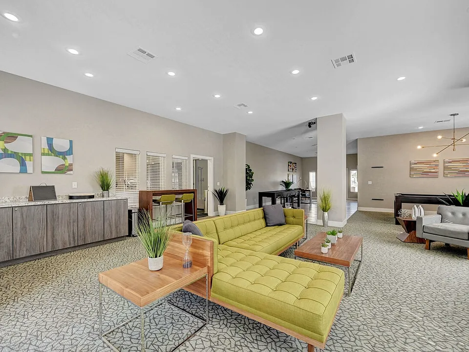 Horizon Ridge Apartments