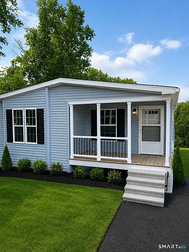 111 Clark Ln Photo 1
