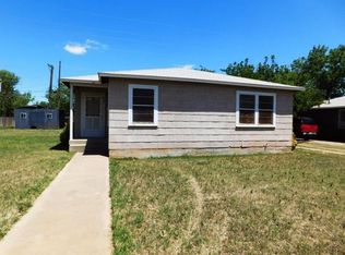 3304 Emory St, Lubbock, TX 79415