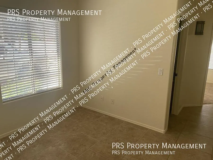 Newly Listed in Chandler — Photo 2