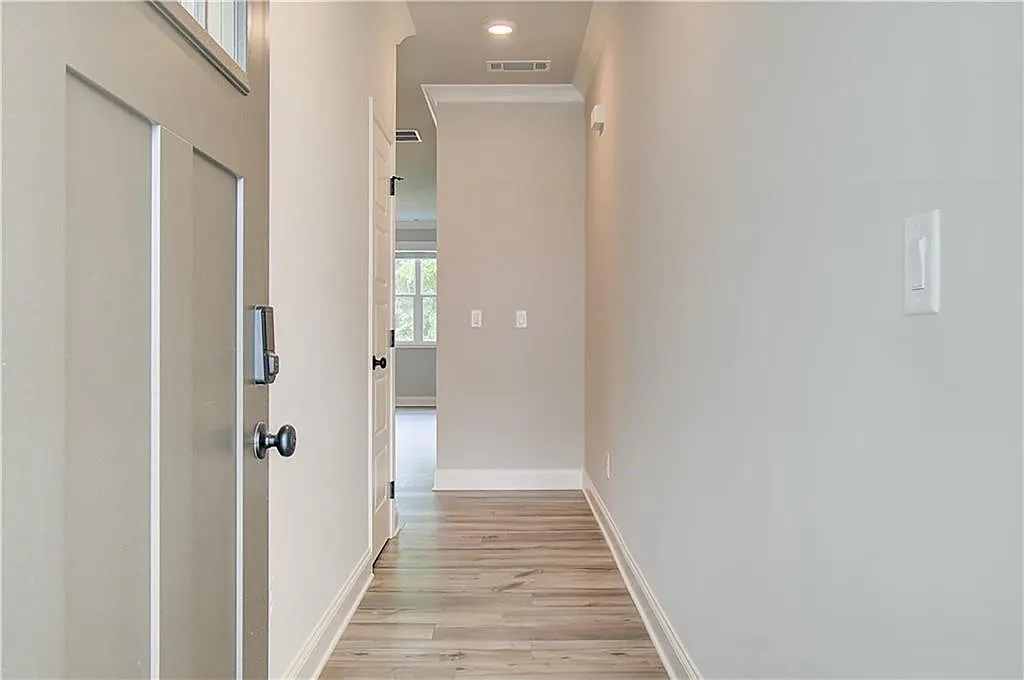 Building Photo - 4745 Cypress Park Dr
