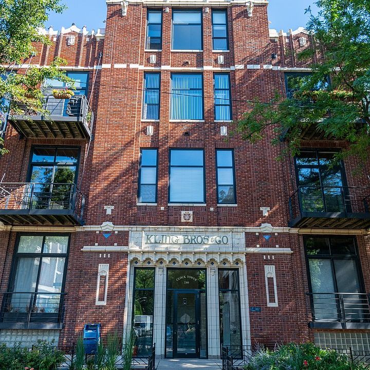 1st image of 2300 W Wabansia Ave APT 302