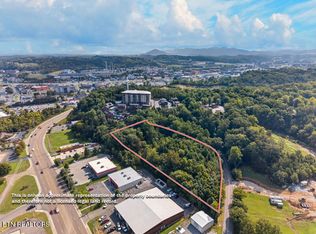 Valley Heights Dr, Pigeon Forge, TN 37863