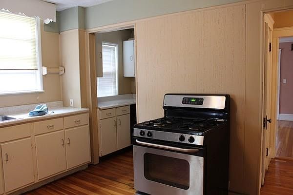 1st image of 149 Medford St #149