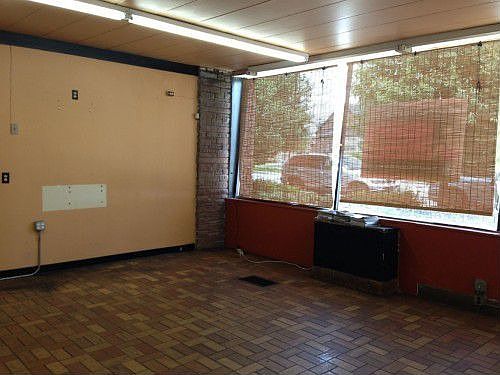 4th image of 8040 S Kedzie Ave