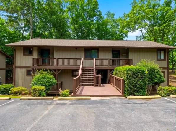 1201 Fairway Oaks, Waleska, GA 30183