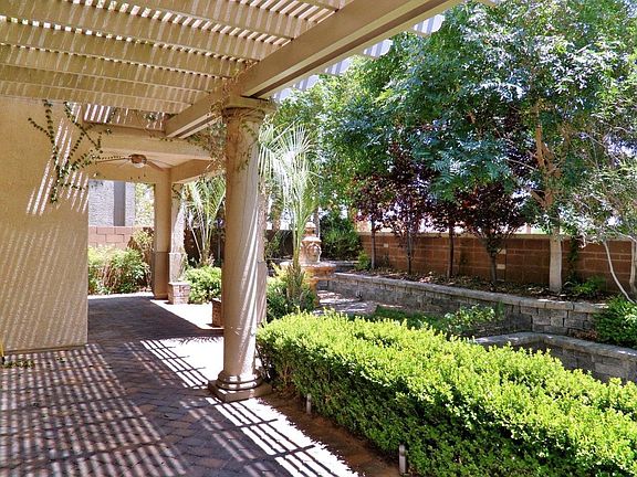 Lush, Mature Landscaping