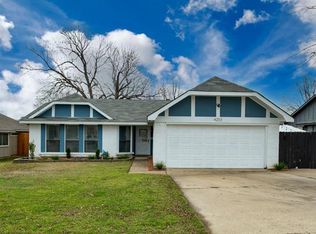 4203 Ravenhill Ln, Arlington, TX 76016