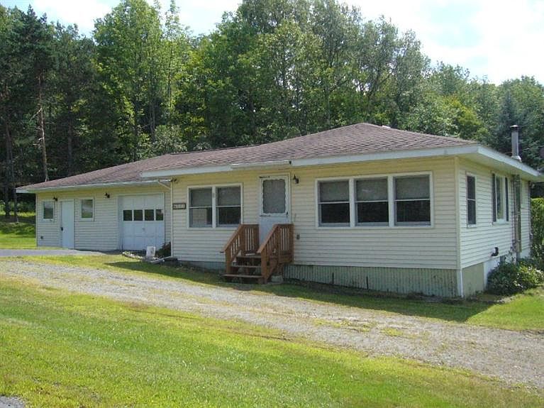 1st image of 533 Rock Lake Dr